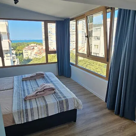 Nikol Apartmán Burgas City